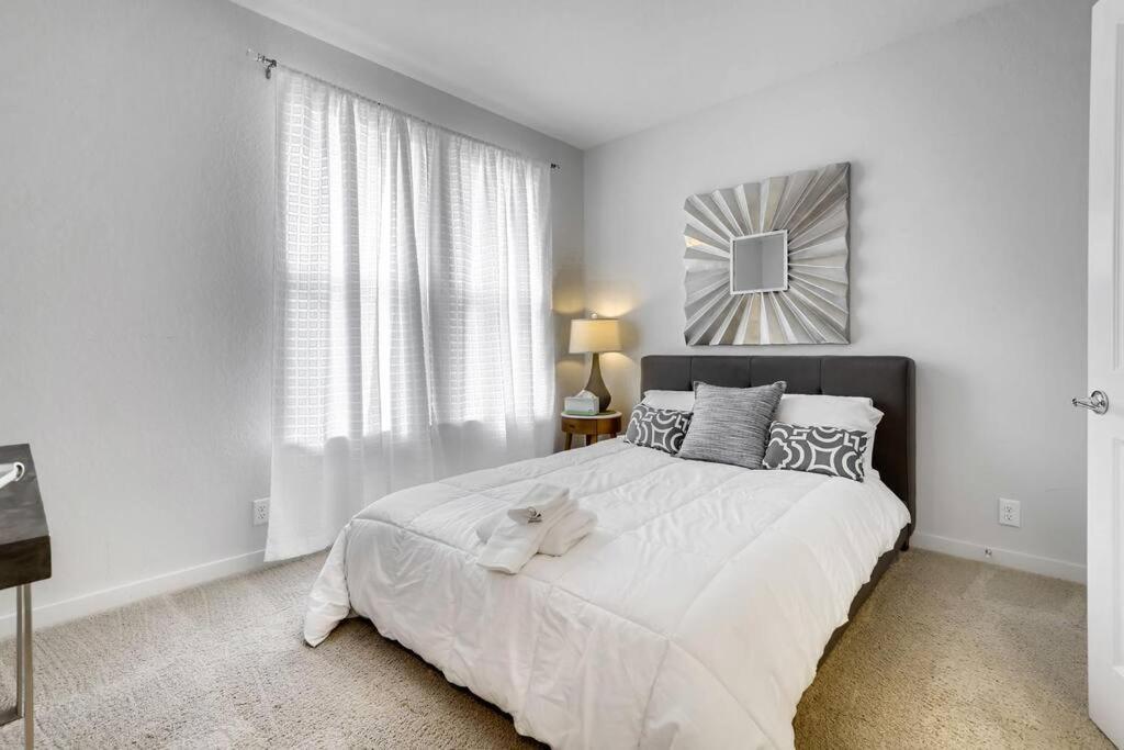 Gorgeous 4 Bed Home On St Mary'S - Minutes To Riverwalk/Pearl San Antonio Dış mekan fotoğraf